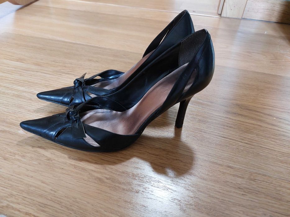 Pantofle szpilki 39