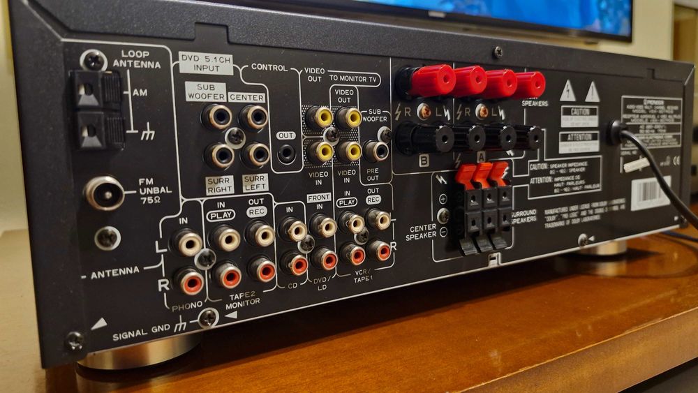 Pioneer VSX 607 RDS Amplituner z inteligentnym pilotem