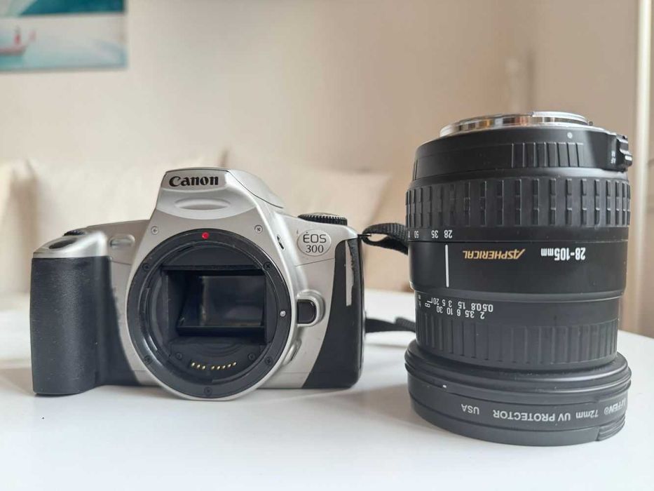 Canon EOS 300 i obiektyw Sigma 25-105 f/2.8 - 4.0