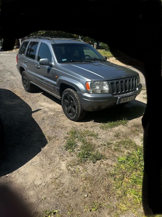Продам автомобіль Jeep