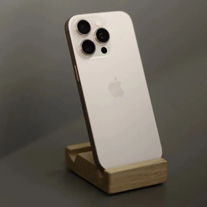 Iphone 16 Pro Max E-sim 256 gb  desert titanium только Днепр