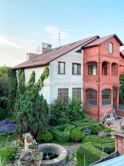 Продам Будинок розташований на Олександрівському проспекті