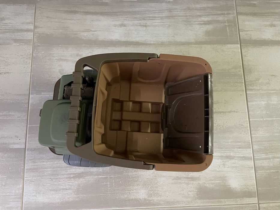 Дитяча машинка