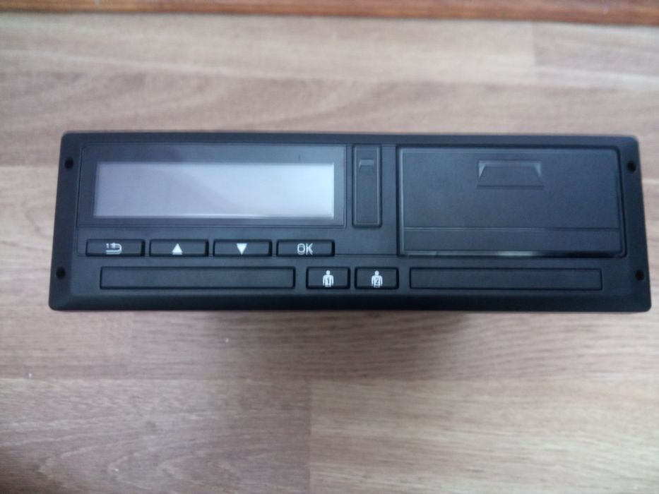 Тахограф Smart   12 v 2019 рік