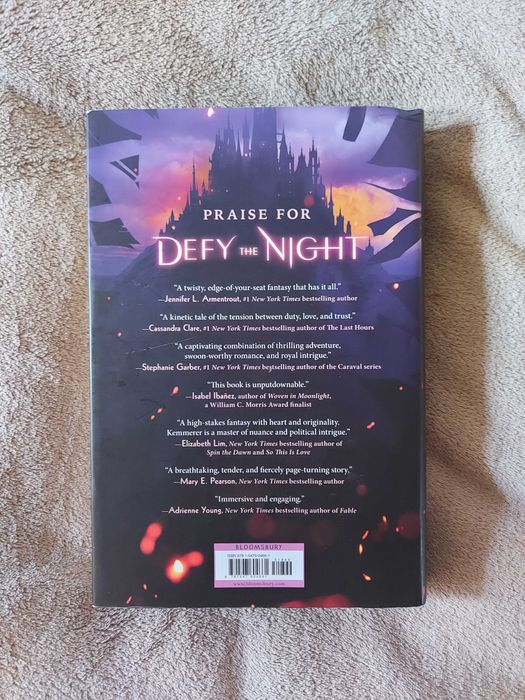 Книга "Defy the Night" Brigid Kemmerer