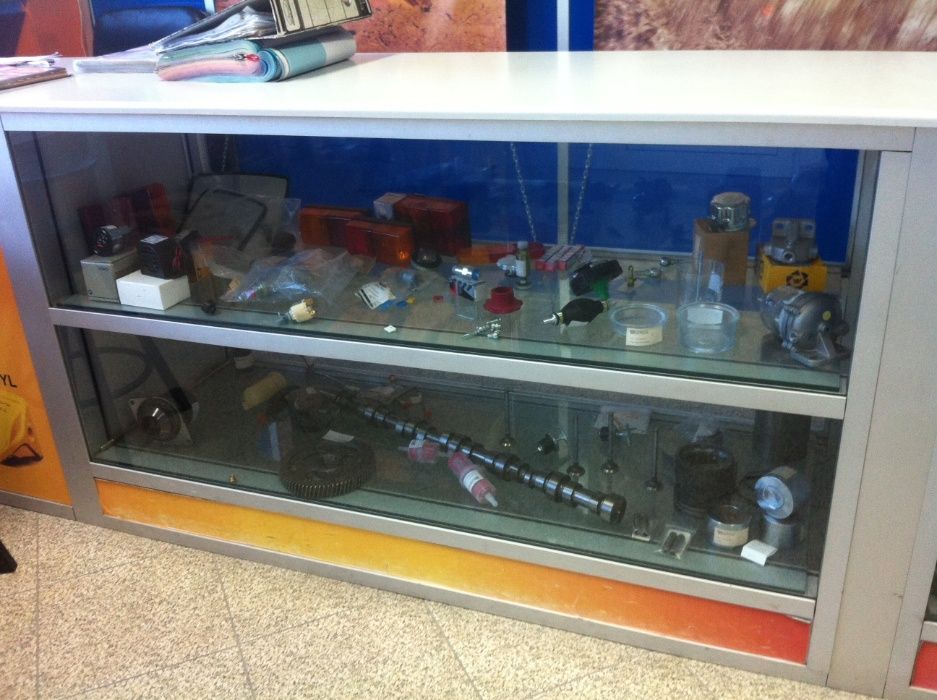 Peças -Komatsu , Caterpillar ,Manitou, ,Doosan,Bobcat,Hyundai,JCB