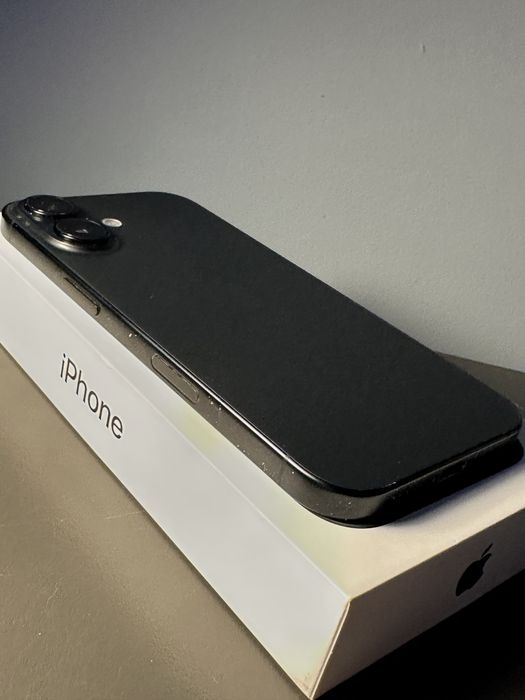 Iphone 16 128GB 89% kondycji/Stan dobry