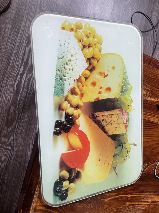 Продам скляну дошку для нарізання продуктів