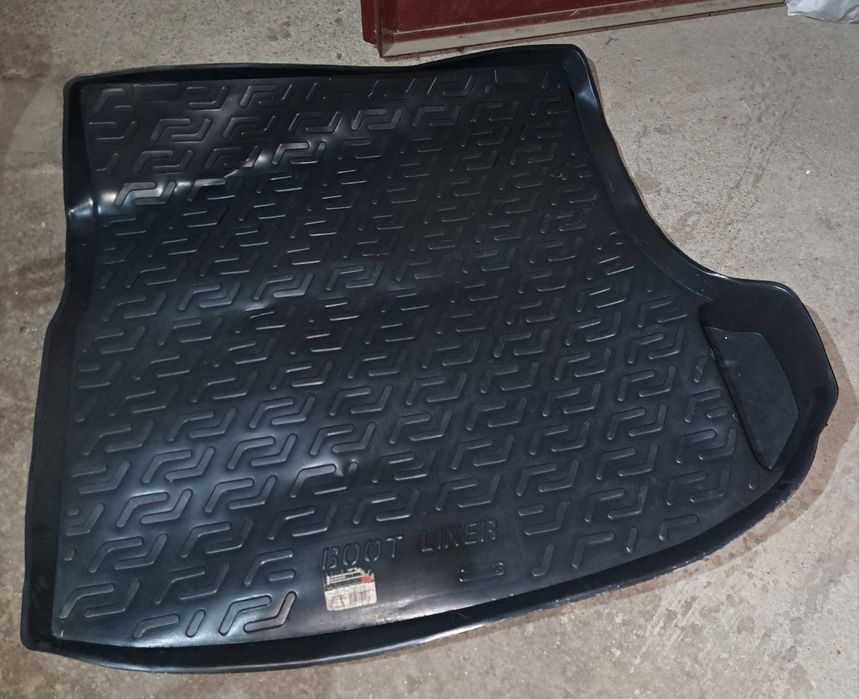 Sprzedam mate do bagażnika