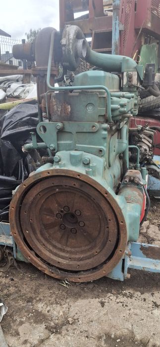 Silnik Volvo D71 z sieczkarni Mengele