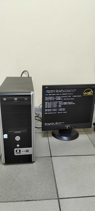 Комп'ютер настільний