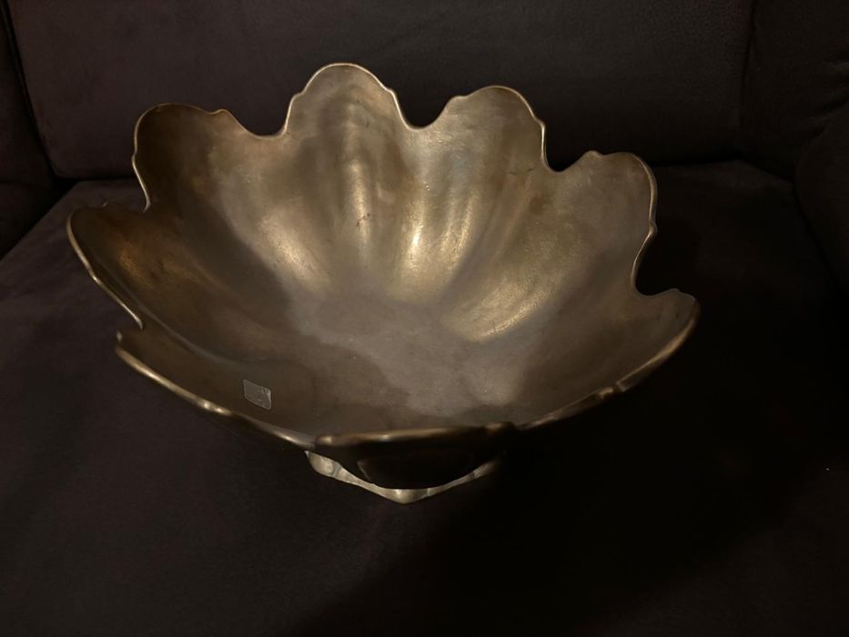 Duża Mosiężna Waza