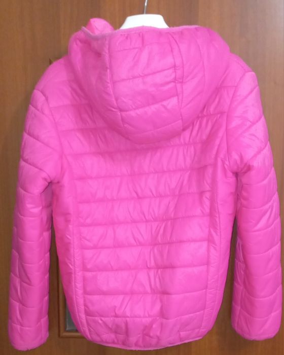 Осіння куртка для дівчинки