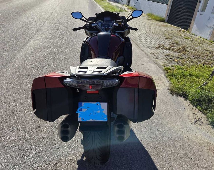 BMW K1600 GT com ESA