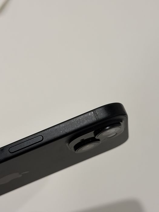 IPhone 15 Preto 256GB