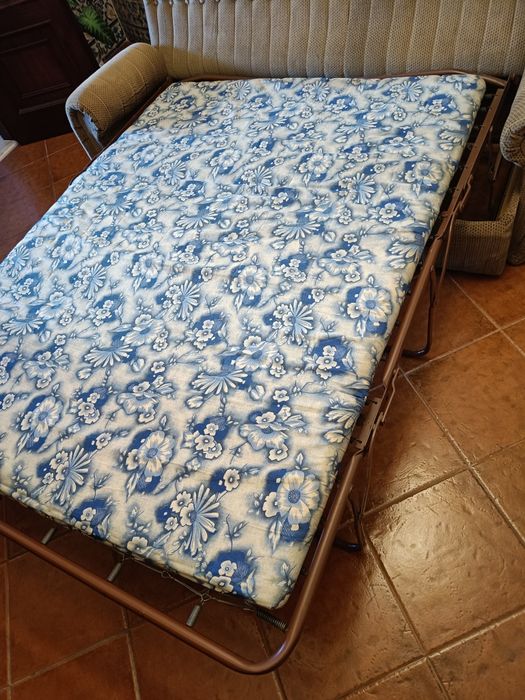 Sofá-Cama 3 Lugares Castanho em Tecido