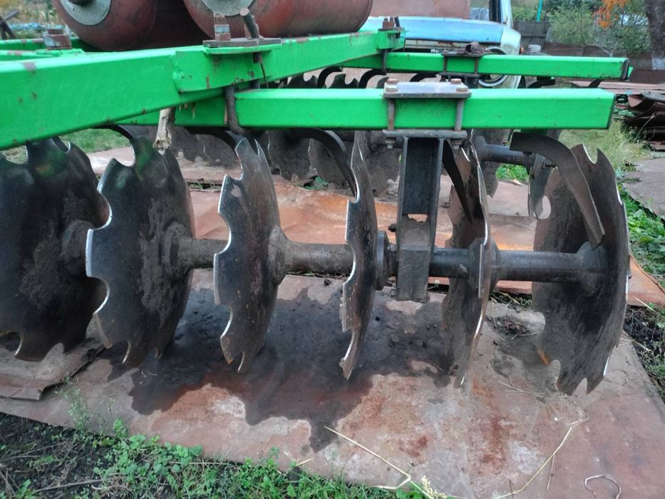 Борона дискова Bomet