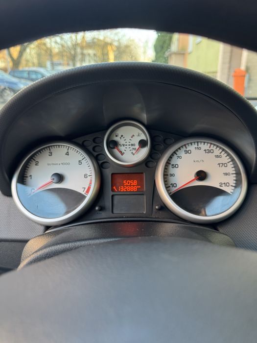 Peugeot 208 1.4 Benzyna