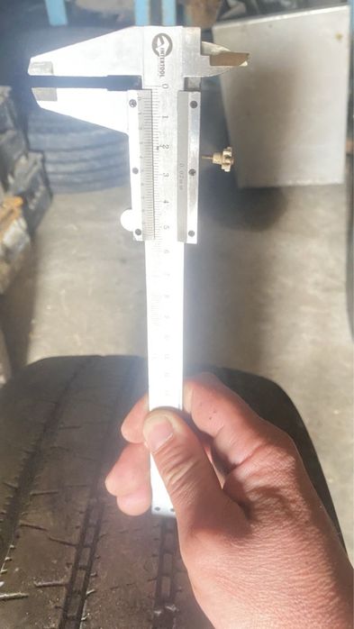 Шини 285/70 R19,5