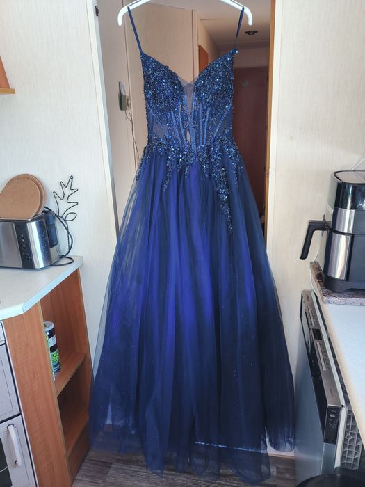 Sukienka suknia balowa