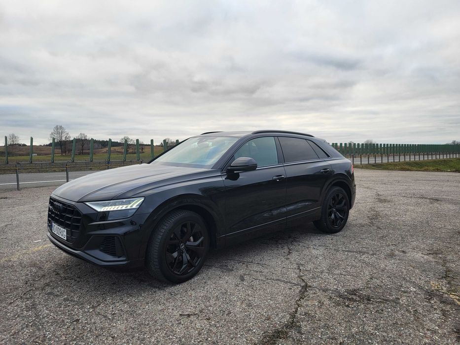 AUDI Q8 2022/ 2967cm3
