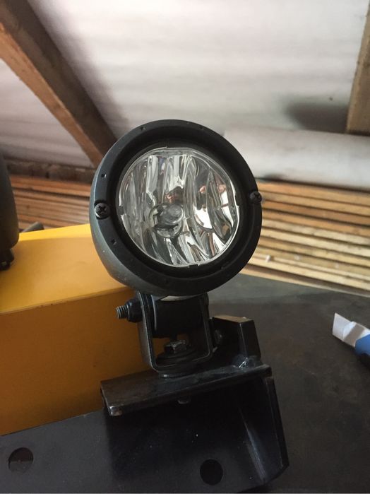 Lampy robocze Caterpillar 12-24v