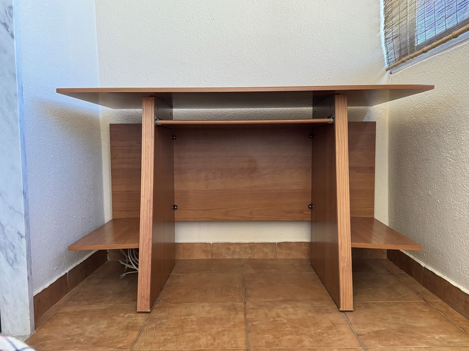 Mesa de secretária