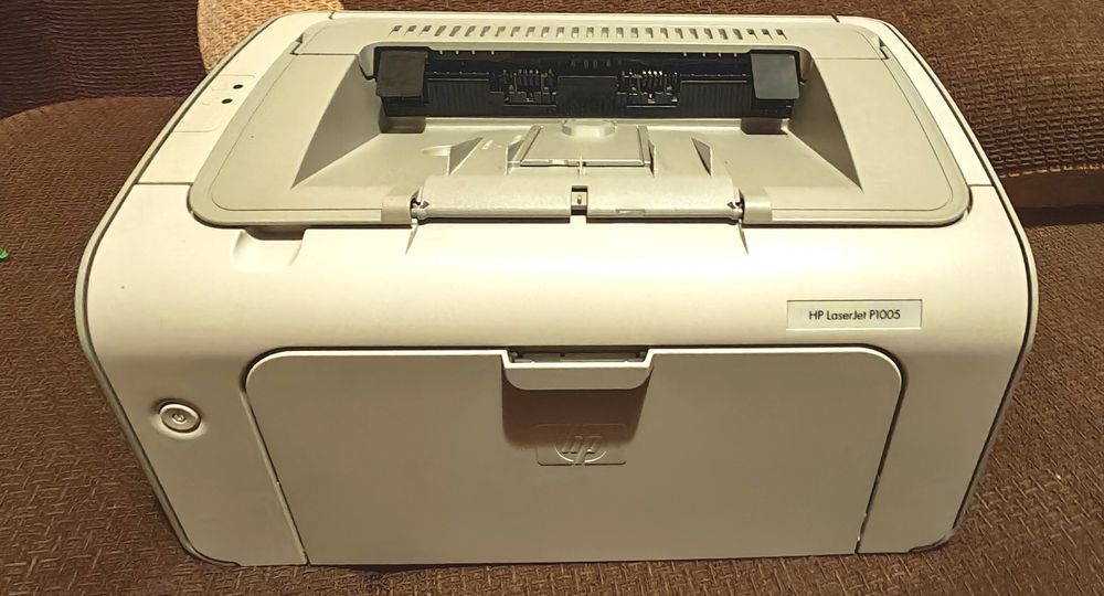Drukarka HP P1005 kompaktowa laserowa mała