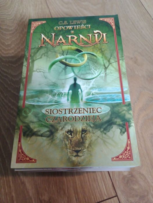 Seria książek o Narnii