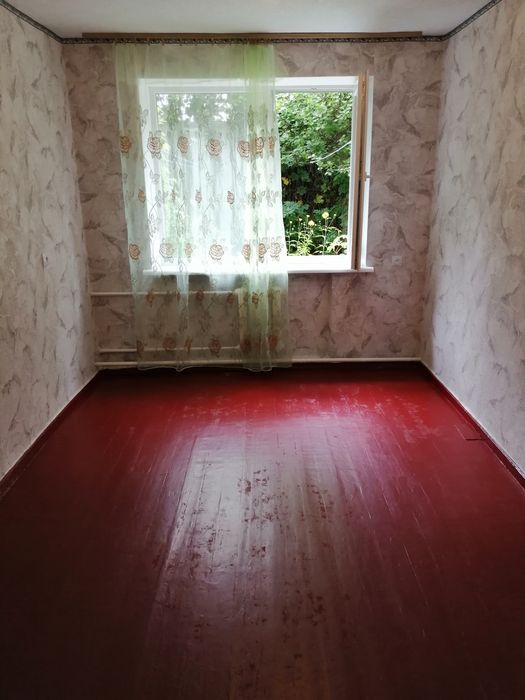 Продаж 2-х кімнат в гуртожитку