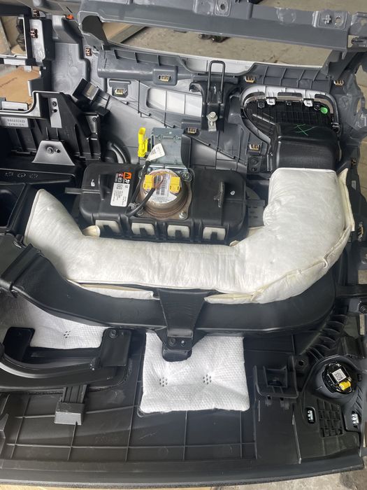 Торпеда Chevrolet Bolt 2018