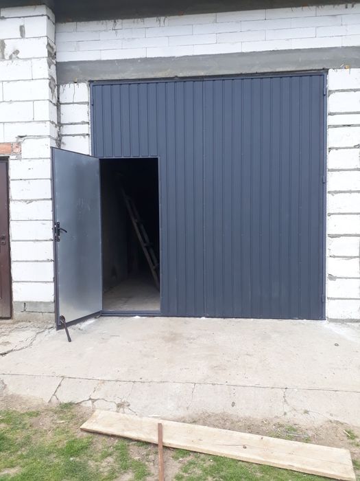 Brama garażowa, drzwi do garażu na wymiar do muru