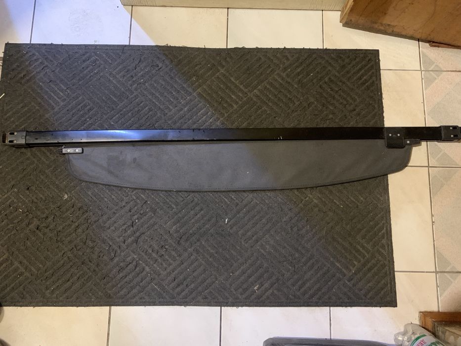 шторка у багажник (ролет) шкода фабія