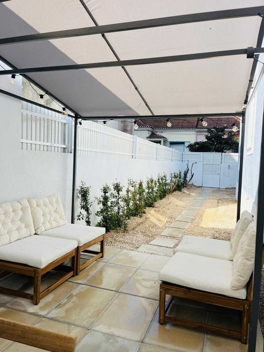 Quarto solteiro Costa da Caparica sem caução 7min praia