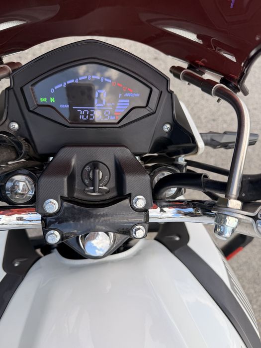 Продам мотоцикл Lifan cityr 200 new