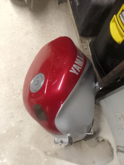 2 yamaha thanderace 1000 ,1 para peças