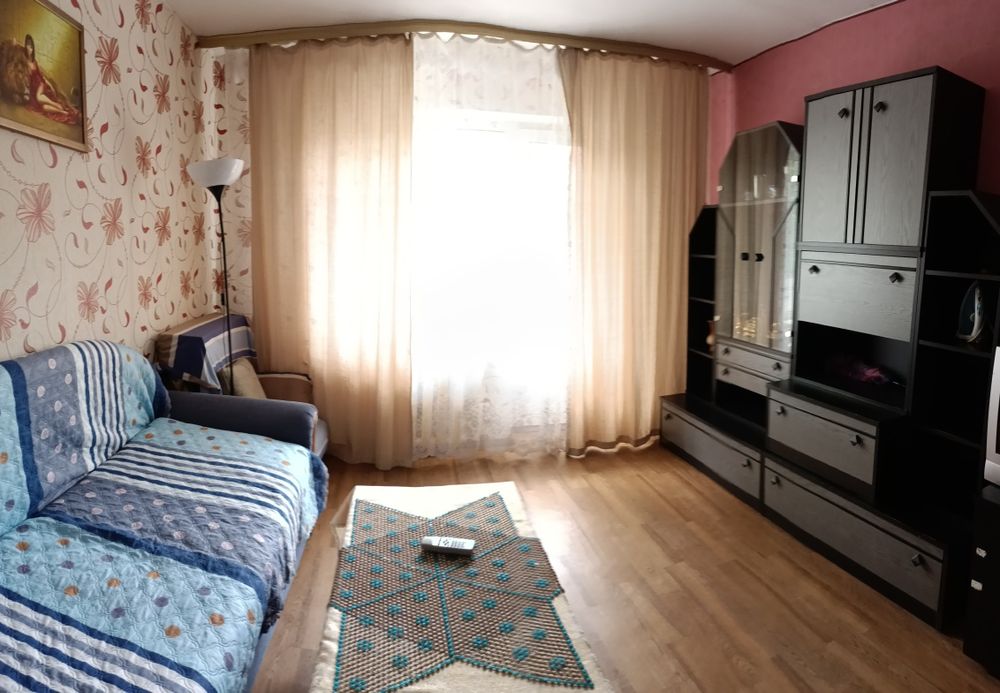 2поверхГаз+Погодинно600,Троєщина, 3 окремих спальних,Академія МВД 10хв