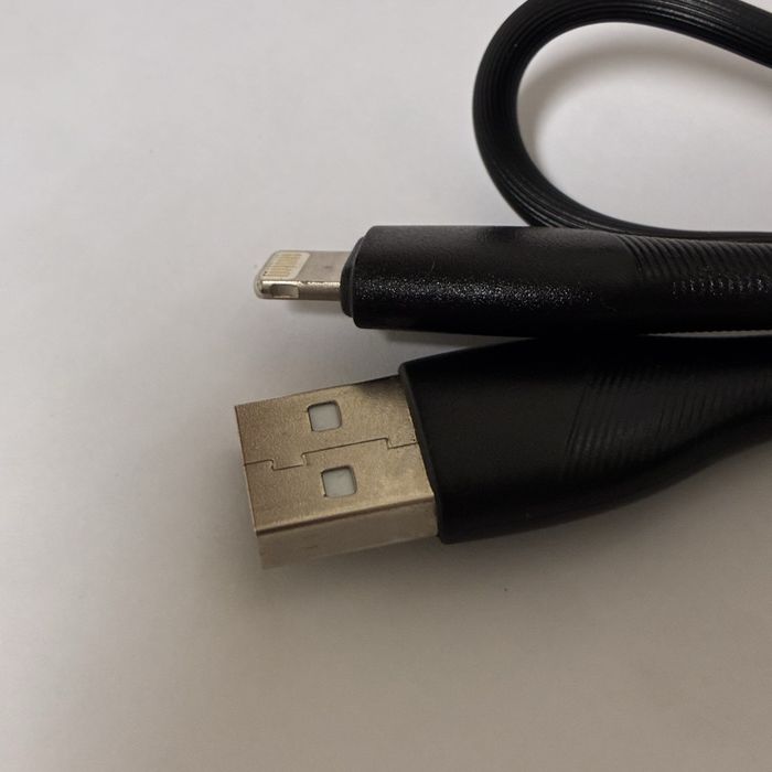 Pack 2 Cabos: Lightning + USB-C (Reforçados)
