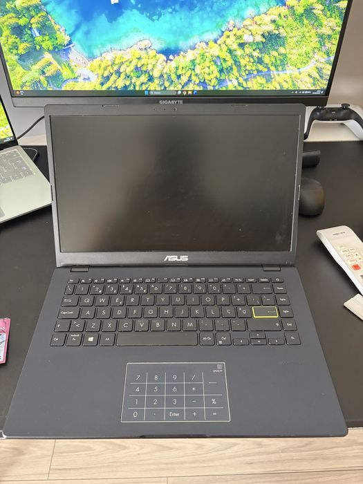 Asus VivoBook E410MA