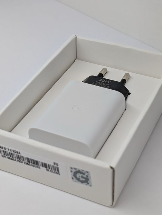 АКЦІЯ Зарядний блок Google для Google Pixel 30W + перехідник