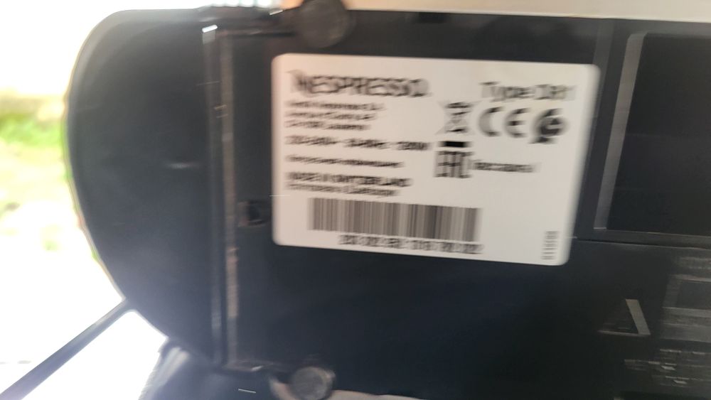 Maquina cafe Nespresso + Oferta