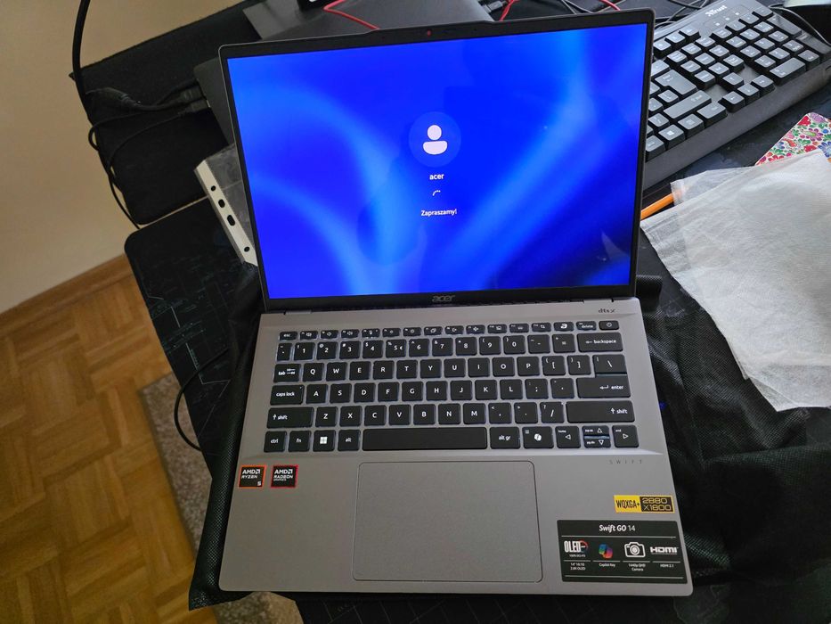 Laptop acer swift go 14 oled ryzen 5