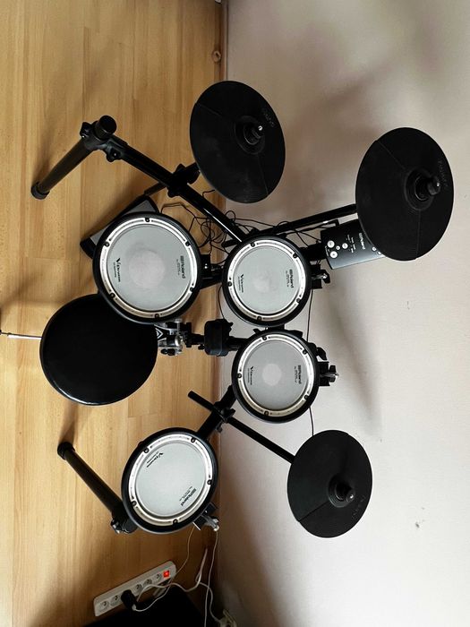 Perkusja elektroniczna Roland TD-1DMK + stopa Tama Iron Cobra 200 + stołek