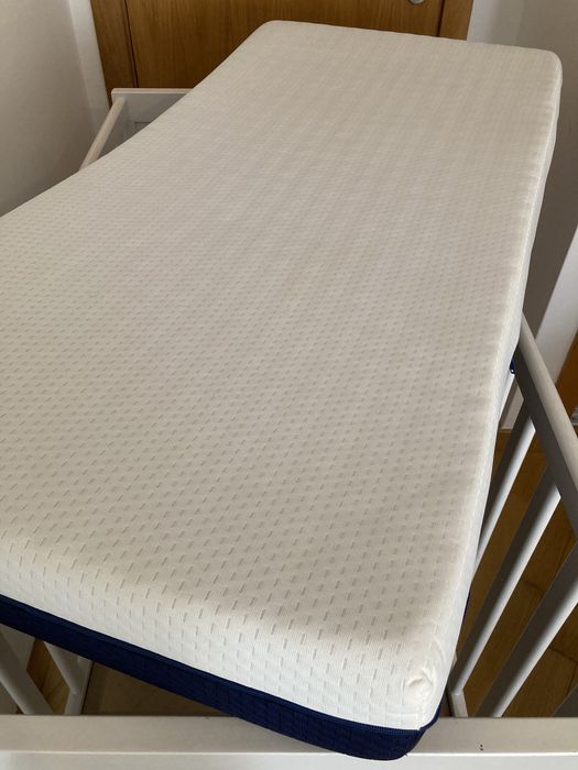 Colchão de cama/berço bebé Ecus Care 120x60 cm + Capa Pikolin
