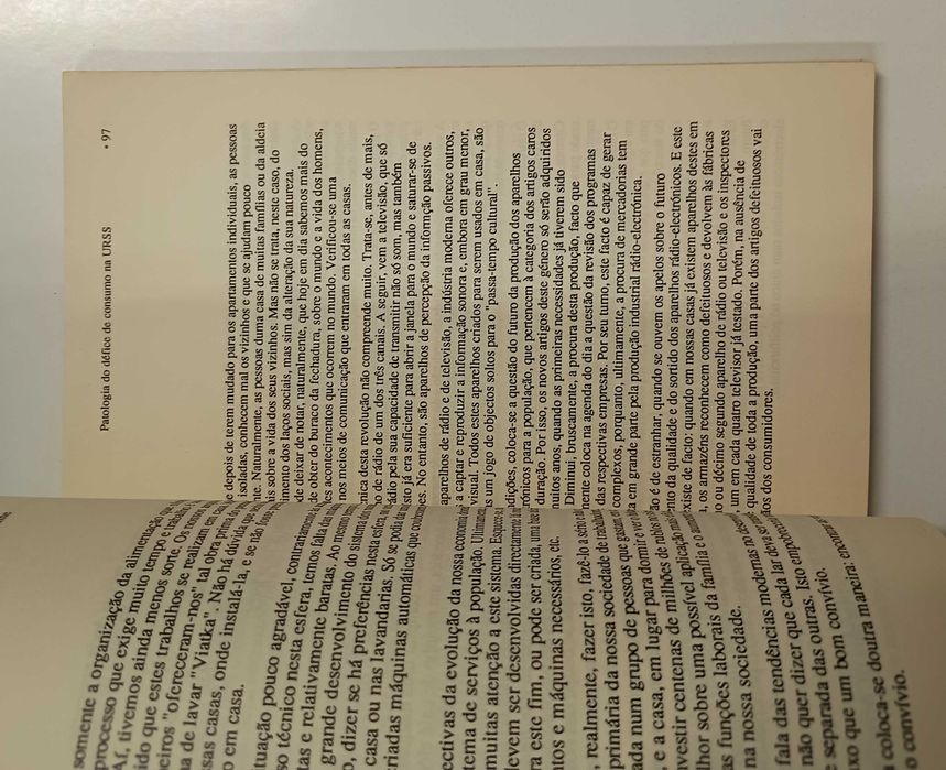 Estado e adaptação estrutural na Europa de Leste e nos PALOP