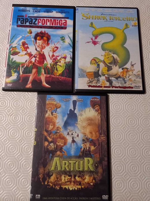 Lote de DVDs para crianças