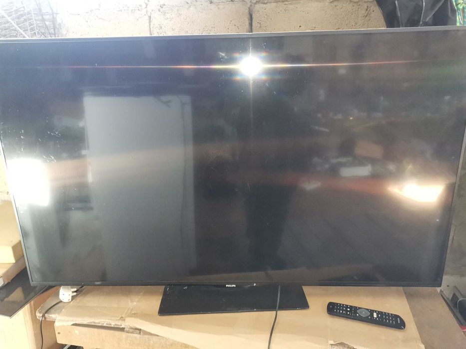 Телевизори на запчастини. Philips 5.5 Toshiba 43. JTC32