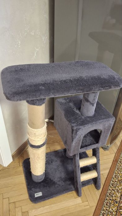 Кігтеточка, будиночок для кота