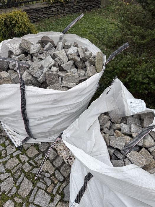 kostka granitowa ok 50m2