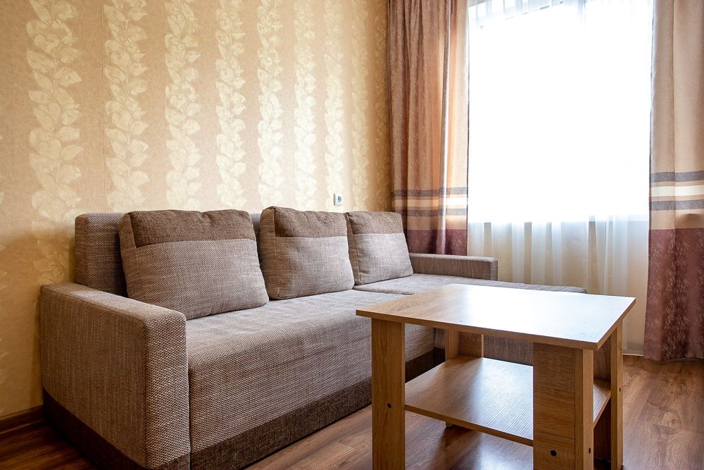 Чиста 2к/кв, пр. Миру 56, 4-окремі місця. Звіт. Документи